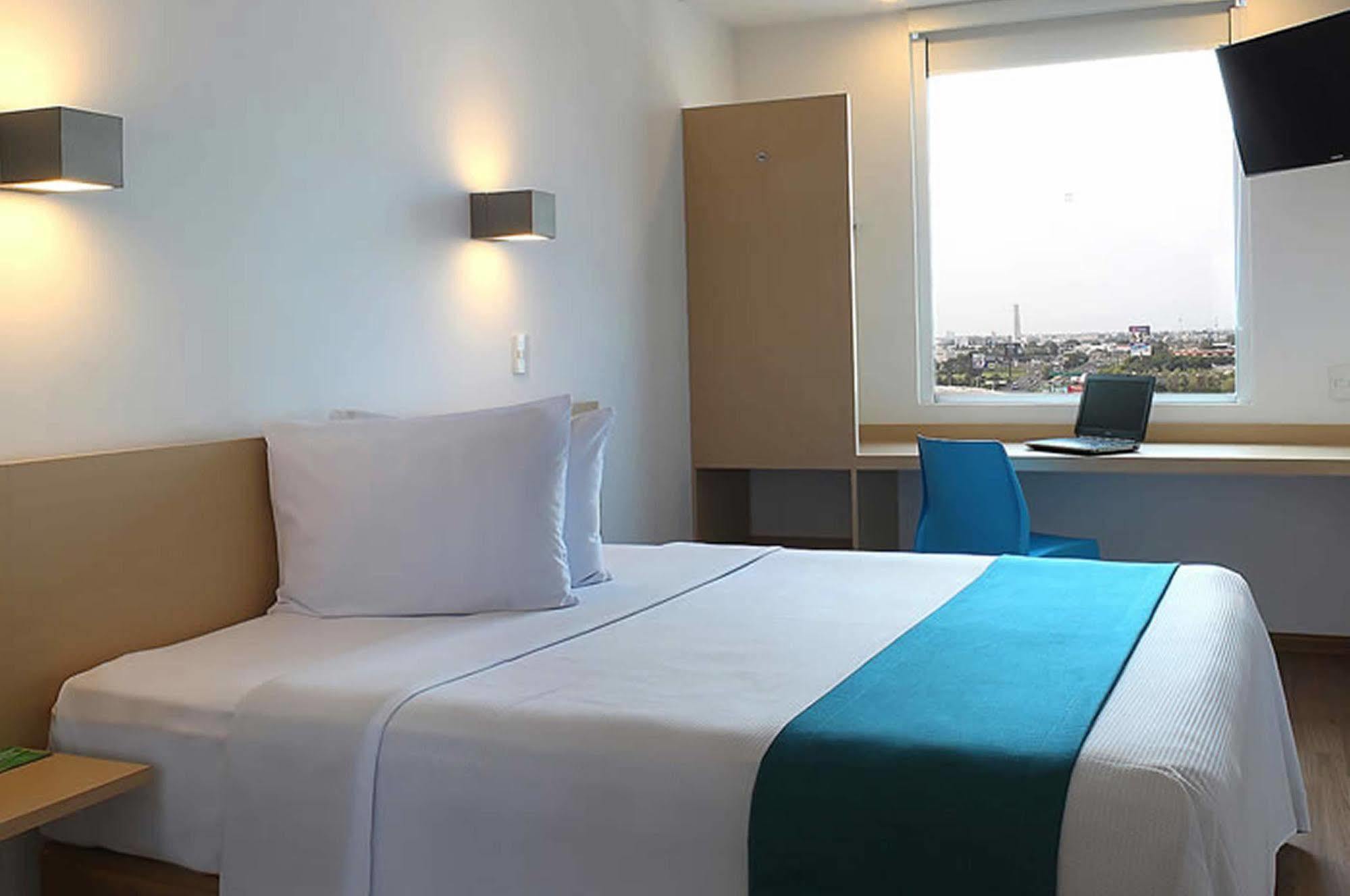 One Ciudad De Mexico Patriotismo Hotell Eksteriør bilde